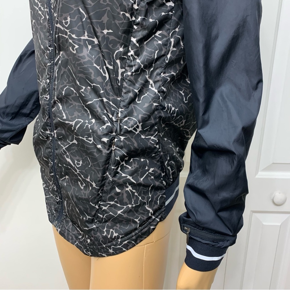 Under Armour Storm Camo Running Trail Jacket Lightweight Zip Up Hoodie size XS - Picture 11 of 14